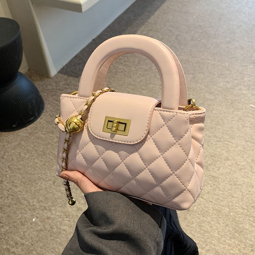 菱格链条小香风单肩斜挎包