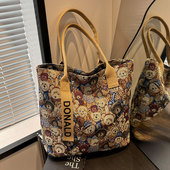 小熊刺绣帆布包包女2025新款 休闲手提袋单肩大容量上课通勤托特包