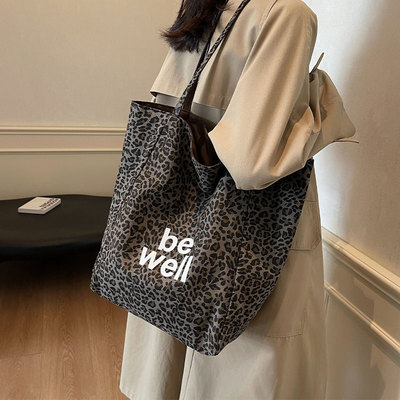 豹纹通勤托特包大容量单肩包