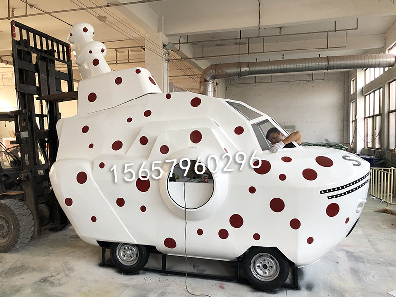 定制移动多功能异形潜水冰淇淋小吃车餐车商业规划地摆经济小吃街
