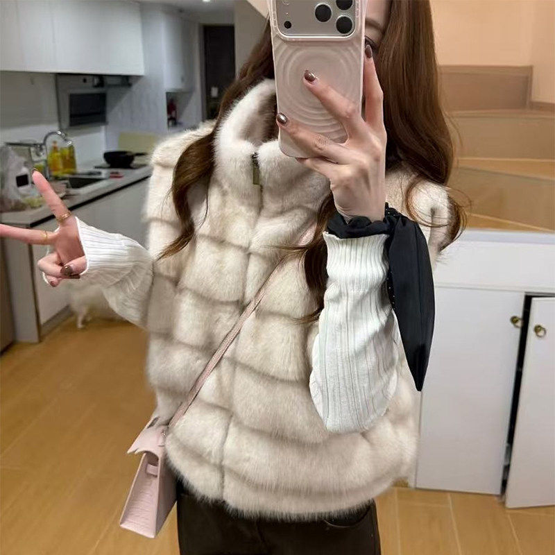 毛毛马甲皮草女2026秋冬