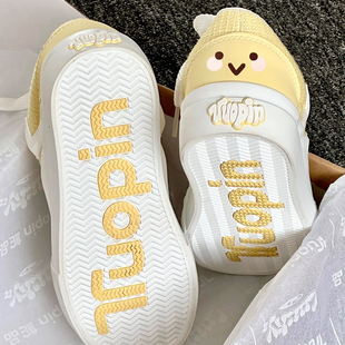鮀品小香风黄色鞋子女2026新款爆款厚底增高板鞋休闲面包鞋小白鞋