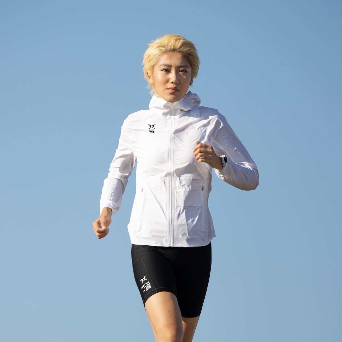 BODYWIT身体智慧逐光女款可呼吸防晒轻量跑步风衣透气速干皮肤衣