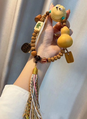 血龙竹呱呱金刚手持 搭配葫芦，沉香吉牌，老山檀上上签等