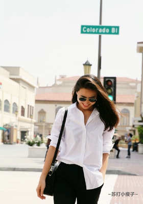 洋气不易皱性感复古港味衬衣现货