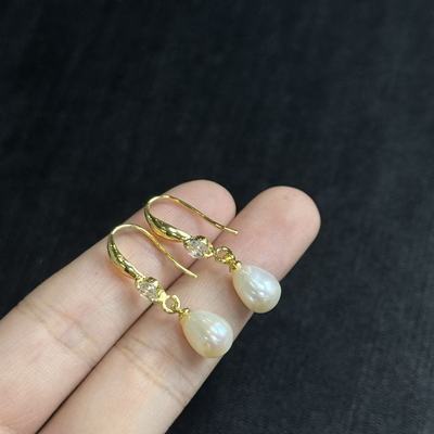 s925淡水珍珠耳钩约7mm，多样性发货-ZG珍，B5154