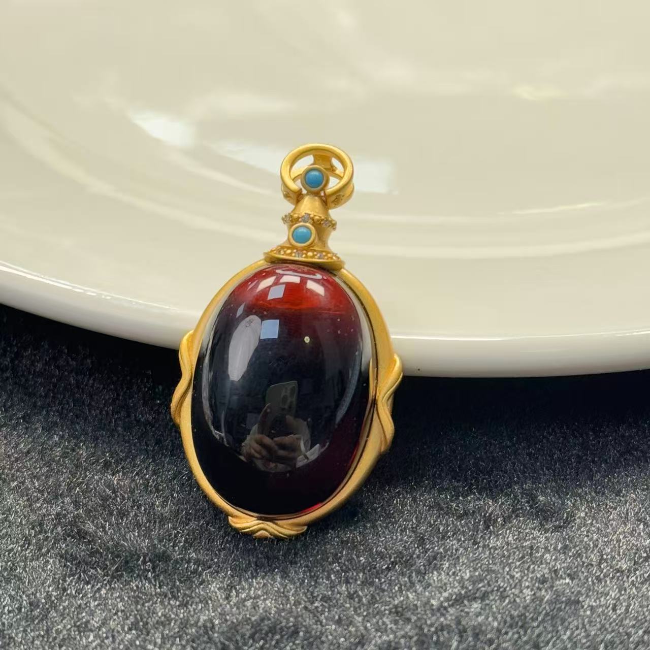 s925银血珀吊坠，约45*25*9mm，多样性发货-L宝，B382