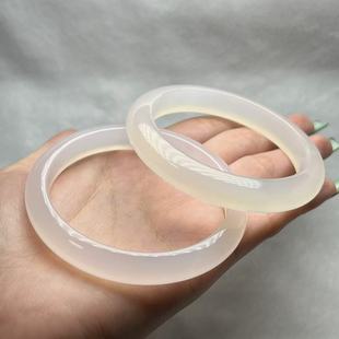 玛瑙白月光正圈手镯 B多 约7 多样性发货 Y594 9mm 玉髓