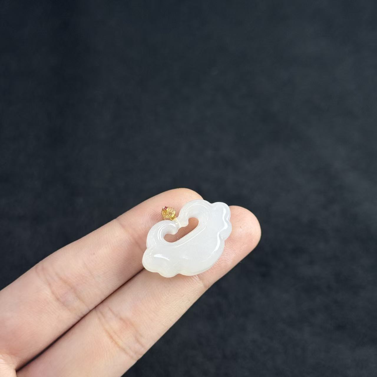 18K和田玉如意锁吊坠约19×26×8mm-多样性发货-Z老-D3255-1-A964