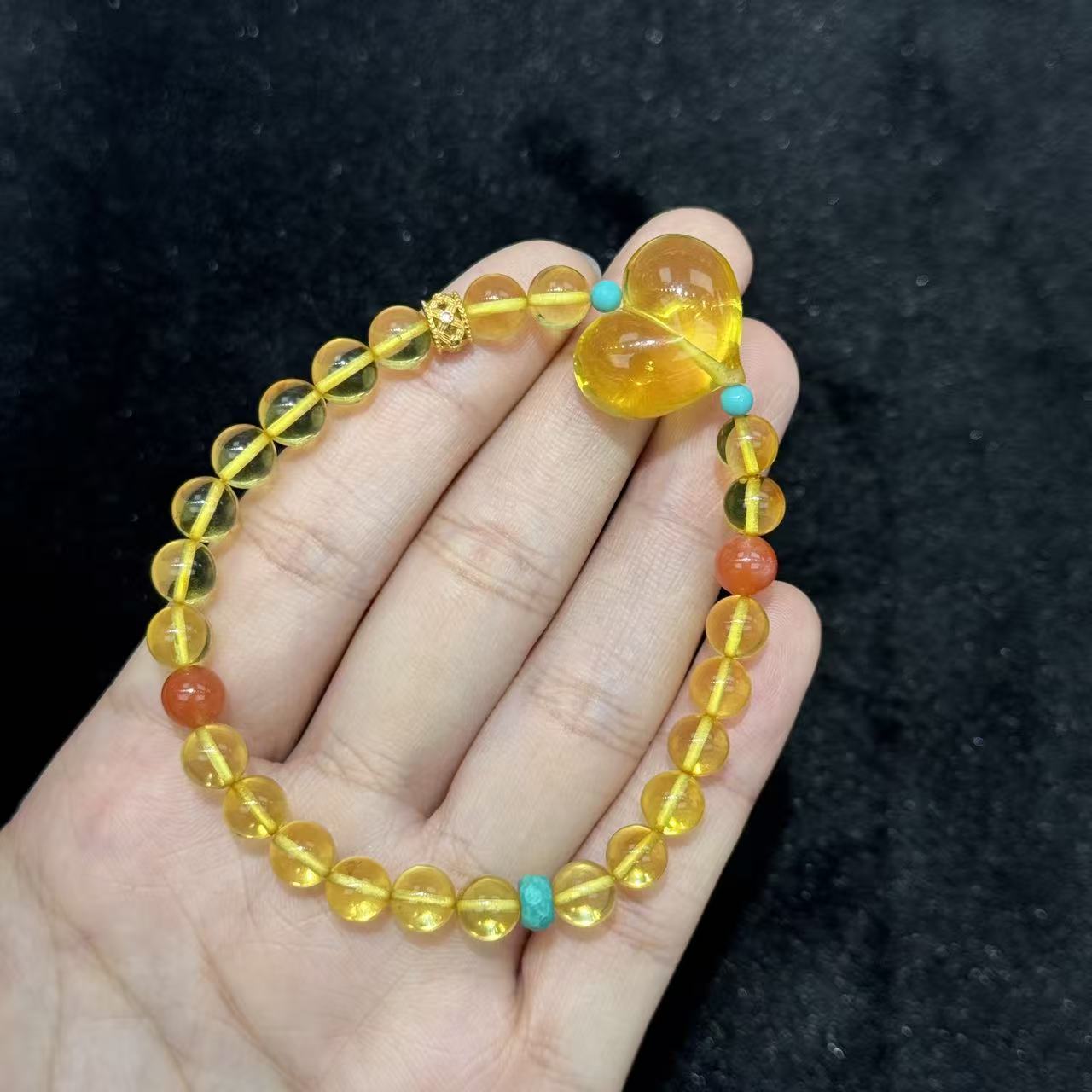 琥珀屁桃手串-约7mm-多样性发货-P海-A277