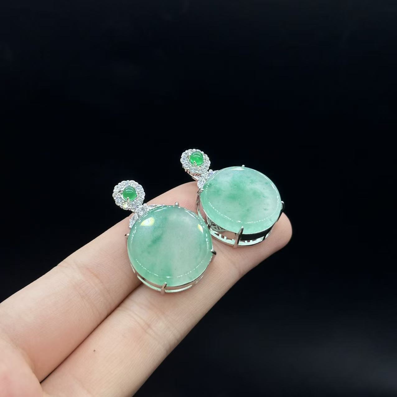 石英质玉独龙玉吊坠-约31*8mm-多样性发货-Q燕-B939