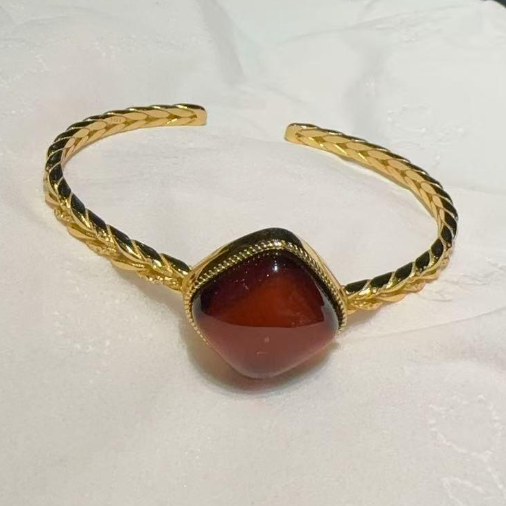 琥珀/蜜蜡S925银血珀手镯-约17*17*9-多样性发货-B福