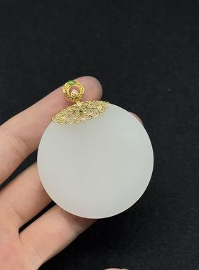 18K和田玉吊坠-约60*49*6mm-多样性发货-YSP金-B753