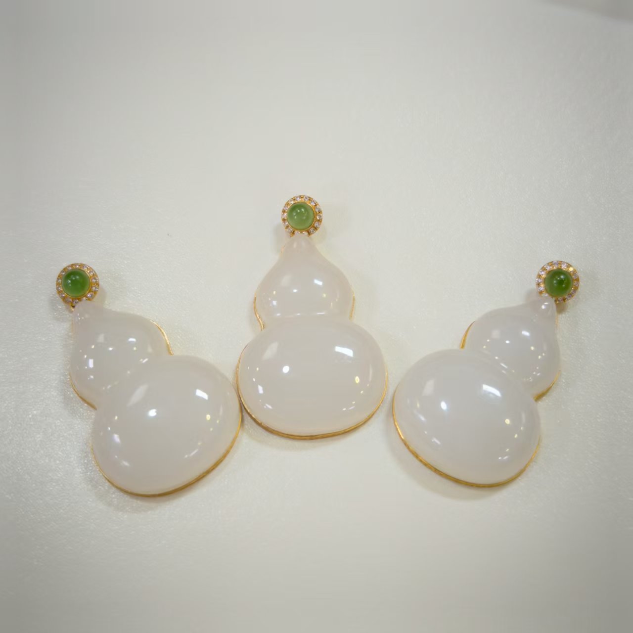 和田玉葫芦吊坠-约38*21*8mm-多样性发一-Y9154