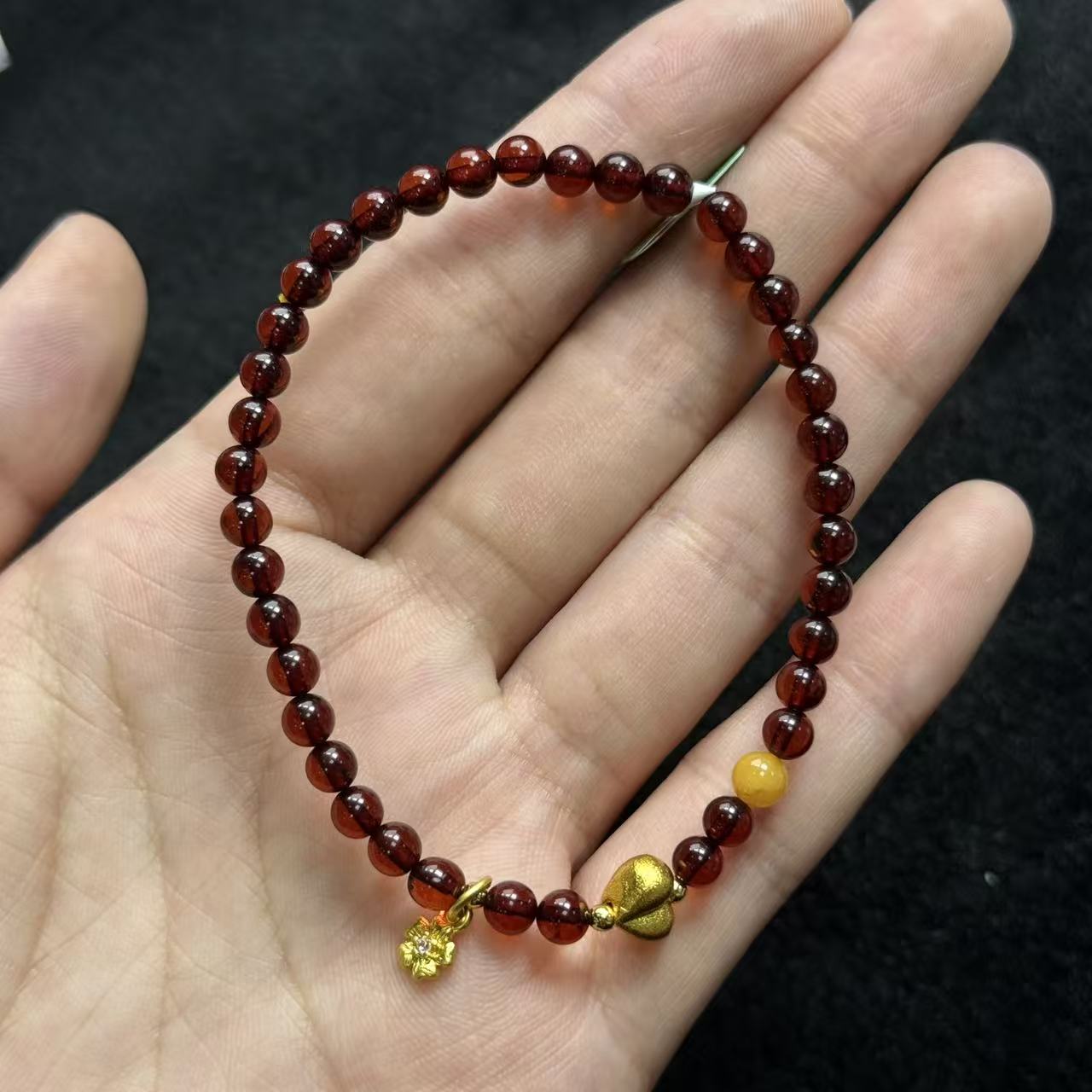 血珀手串-约4mm-多样性发货-F展B1540