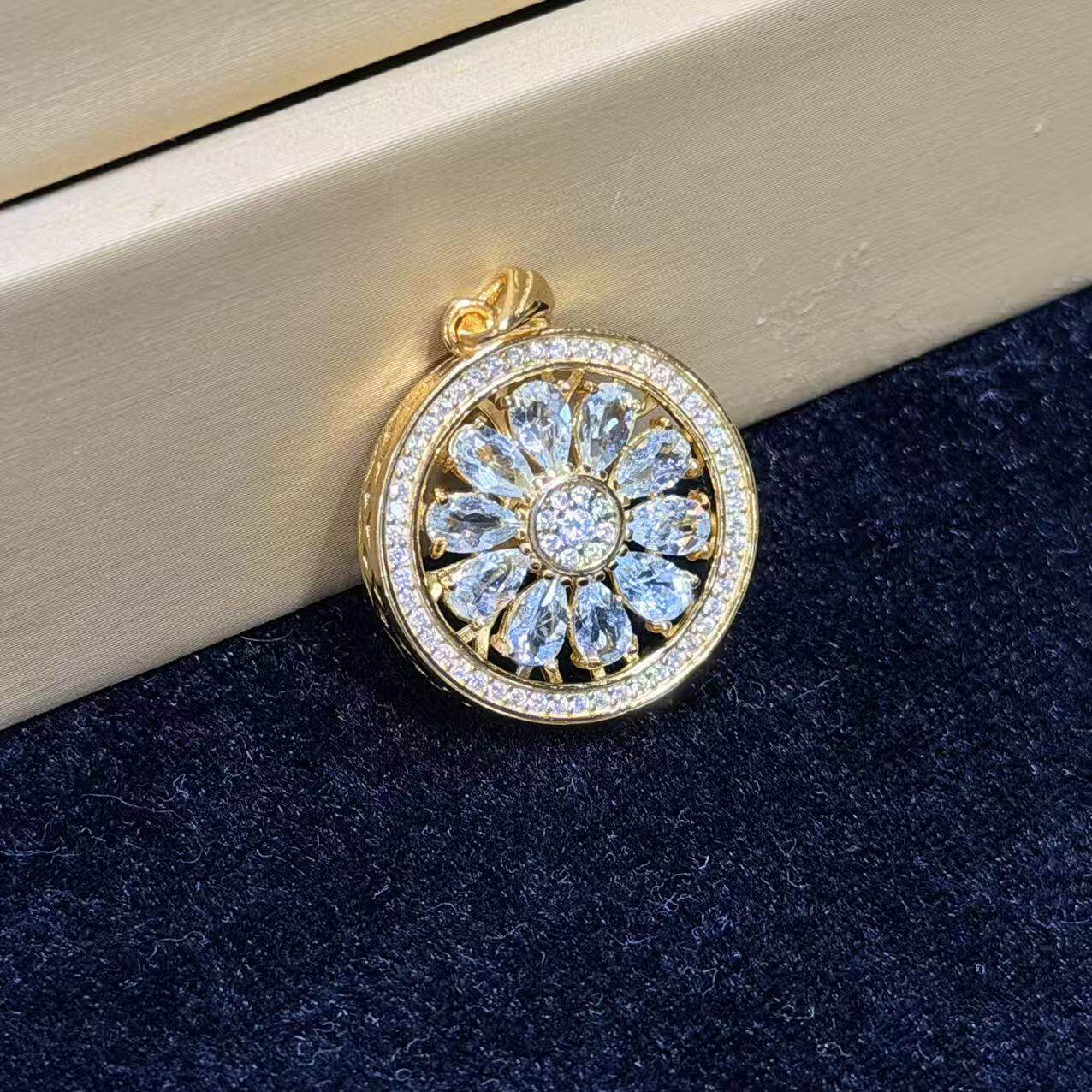 S925海蓝宝石吊坠-多样性发货- S优- A7698