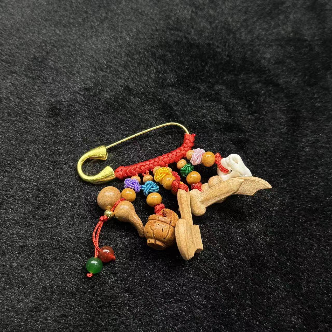 桃木别针 -多样性发货-H星 B1685