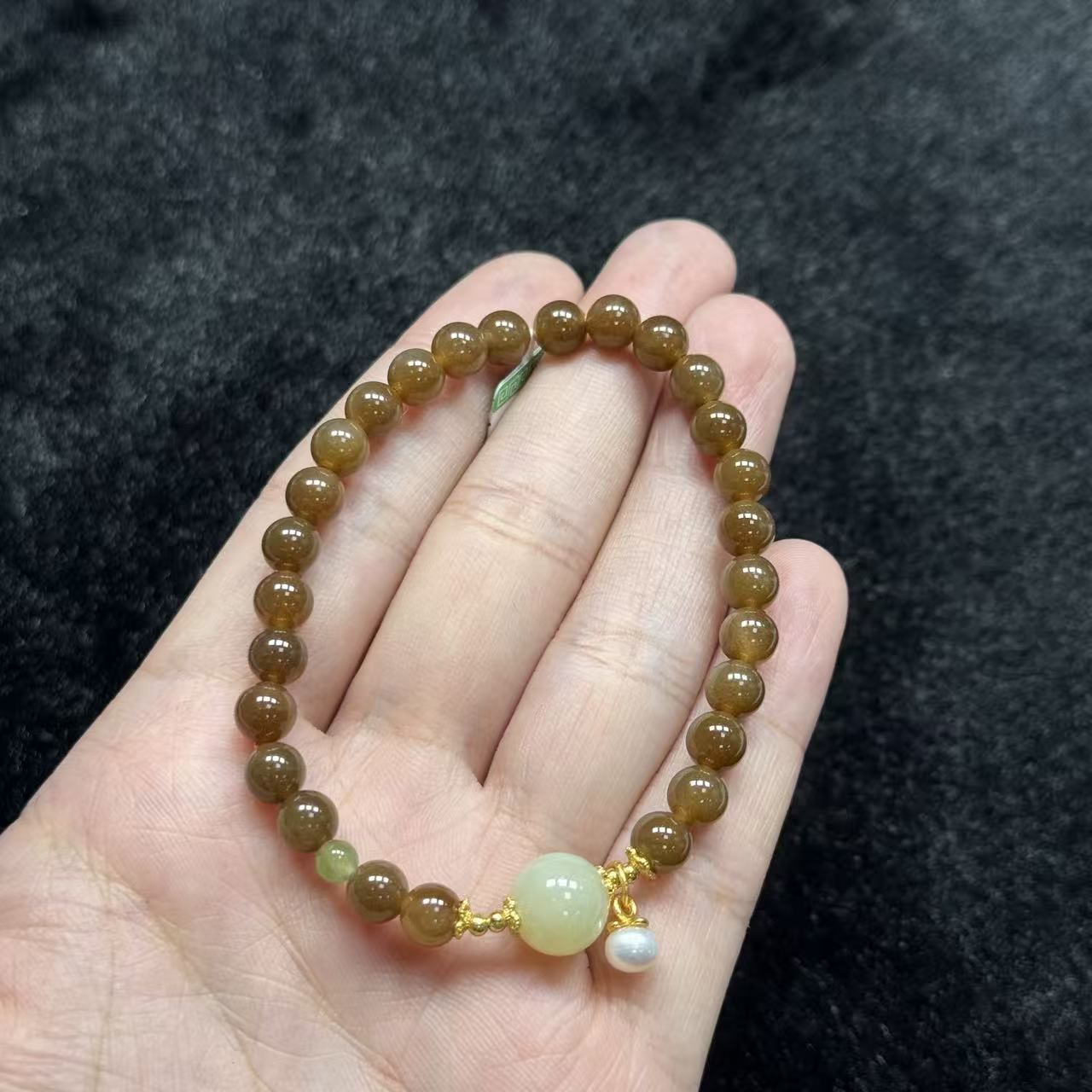 和田玉手串-约6mm-多样性发货-YSP金B1343
