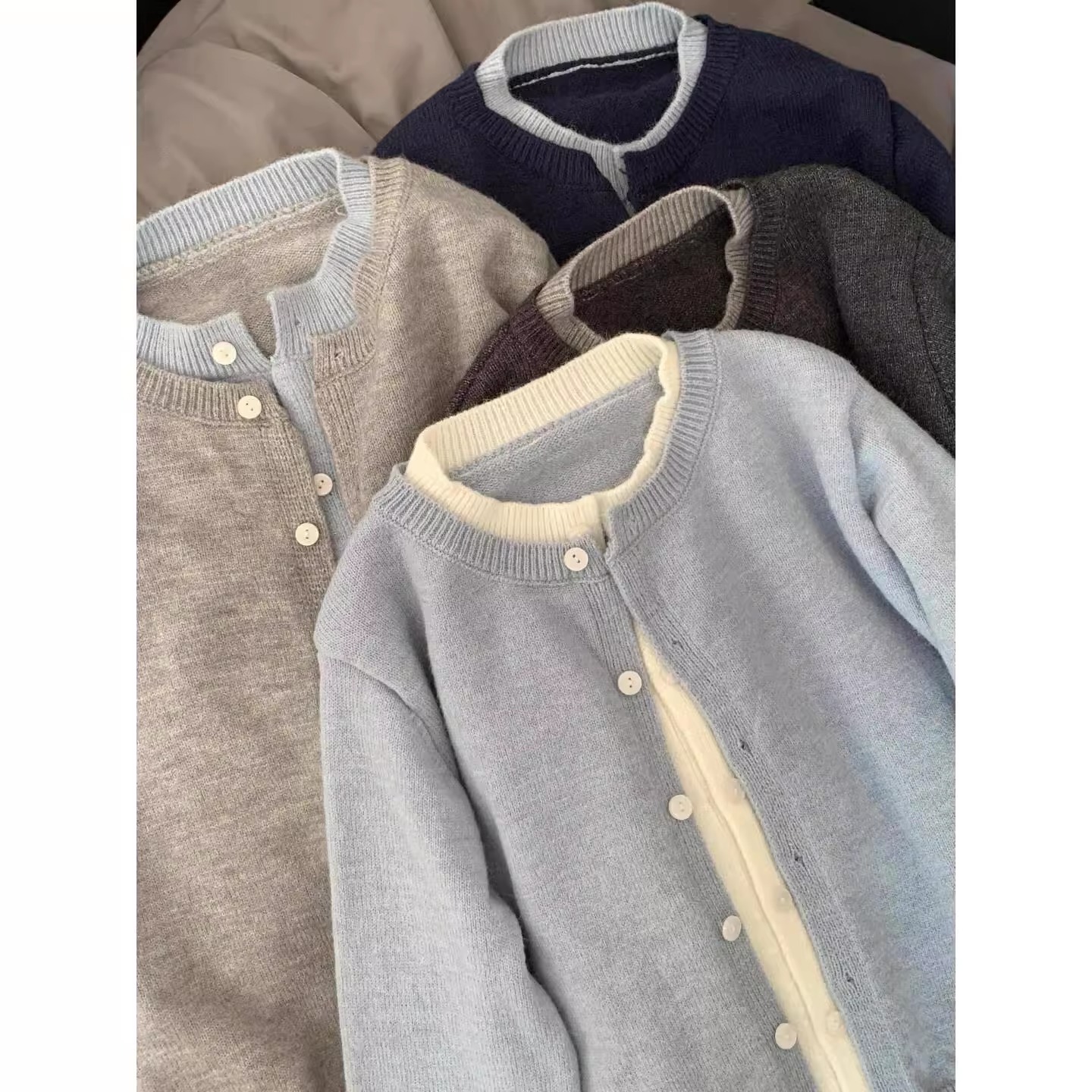 韩系假两件针织开衫外套女秋