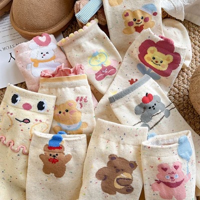秋冬款袜子女中筒四季款可爱耳边卡通点子ins花边多巴胺学生长袜