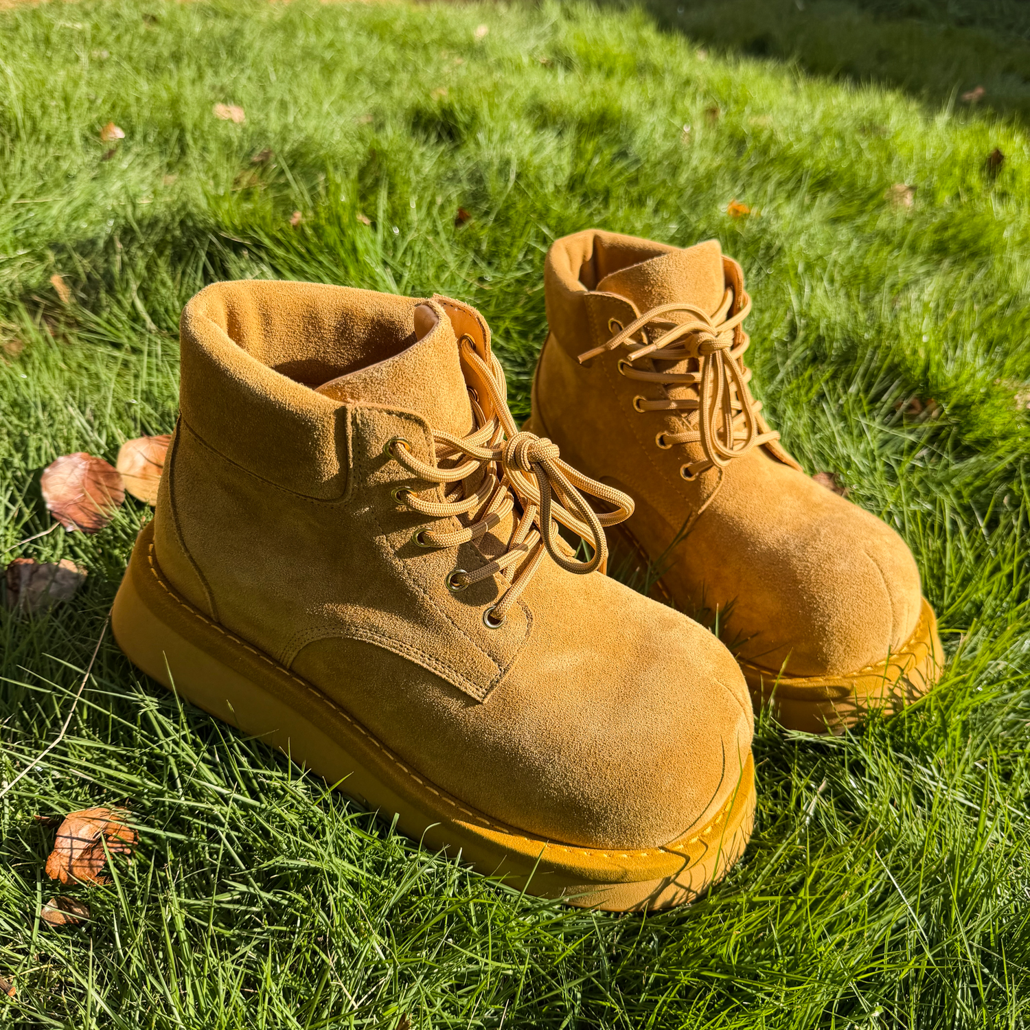 黄色桃桃大头马丁靴男米奇工装靴