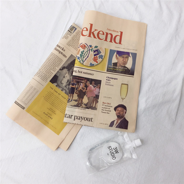 韩国chic文艺复古粉色英文报纸拍摄小道具摆拍背景纸花艺包装拍纸