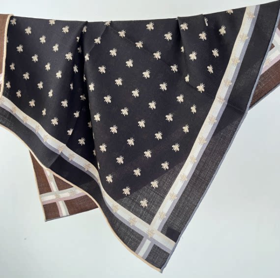 小蜜蜂65丝毛瑕疵围巾中方巾女秋冬季百搭保暖丝巾