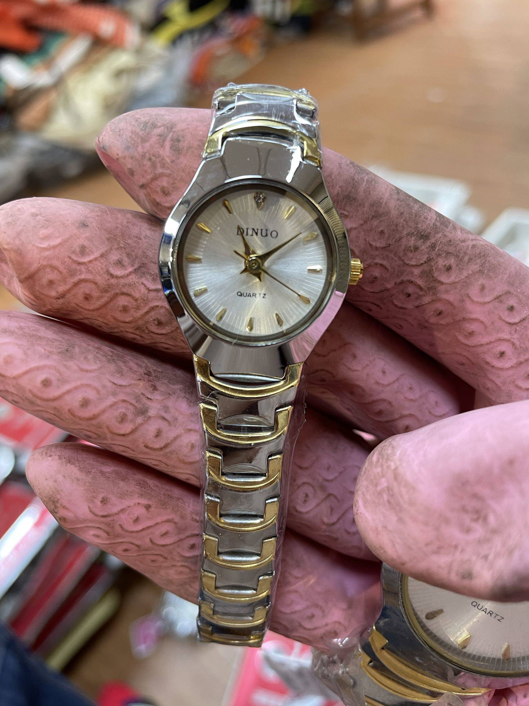 包邮diuo谛诺实拍手表男女石英情侣学生老人潮流型号5296圆形金色