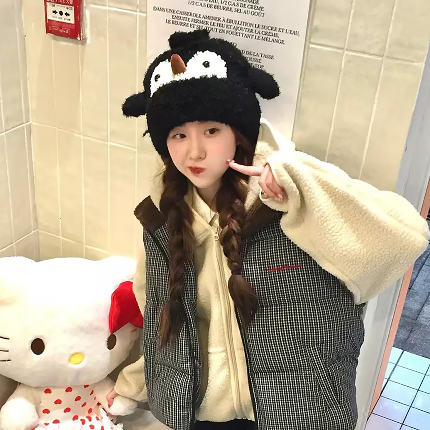 可爱卡通小企鹅毛绒帽子女2025秋冬加厚保暖针织帽百搭护耳套头帽