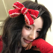 新年红色毛绒蝴蝶结发夹女节日氛围感喜庆侧边夹发卡拍照头饰发饰