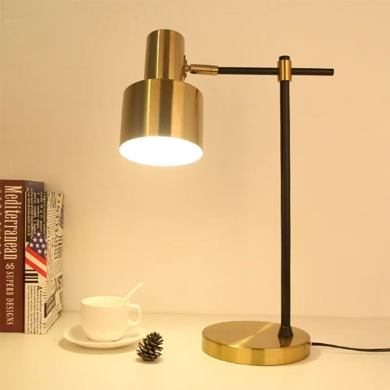 北欧台灯创意ins后现代简约书房卧室床头光源书桌装饰轻奢可调光