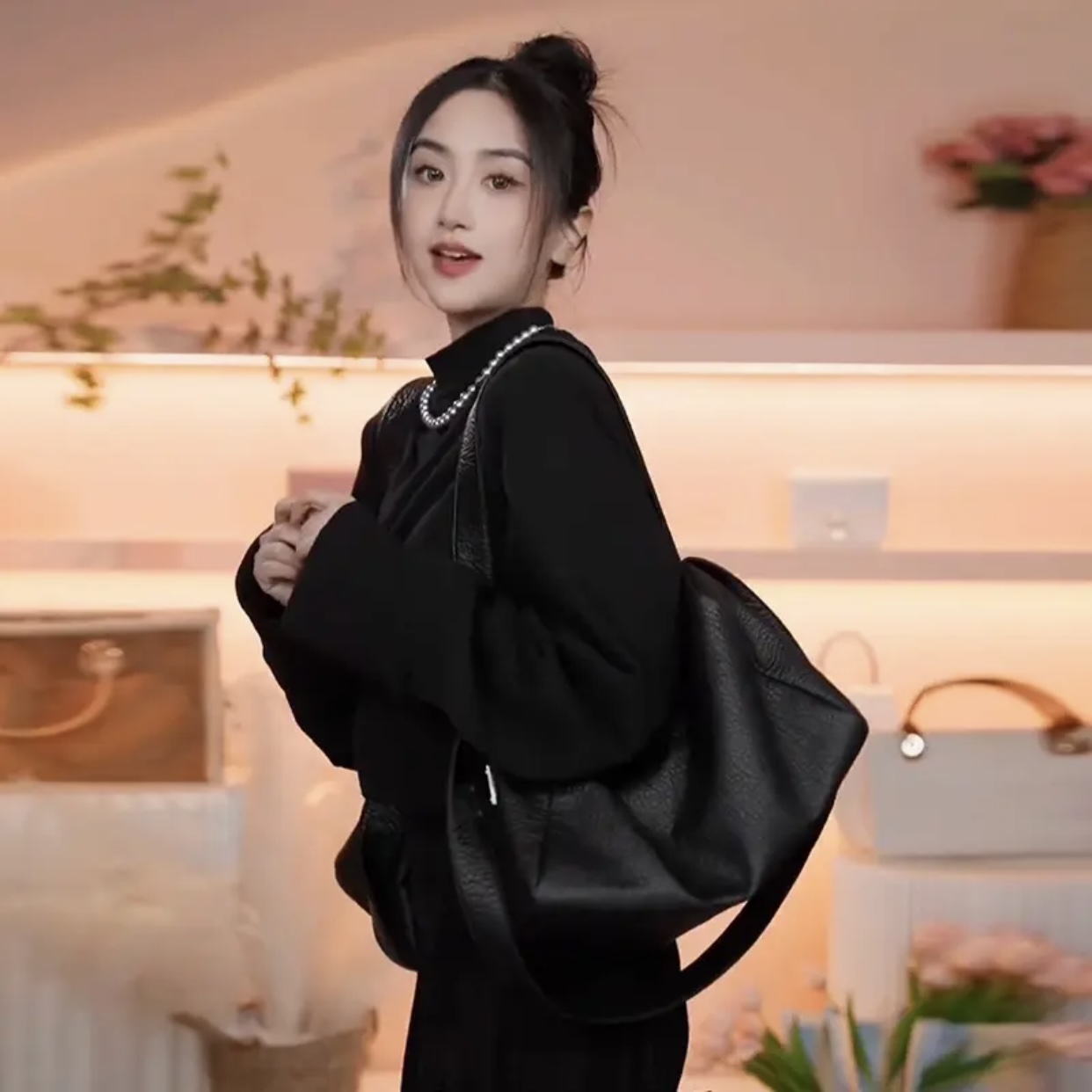 奶酪包包女2024新款软皮通勤韩系大容量简约休闲单肩包托特斜挎包