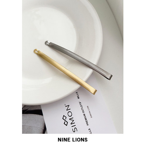 九只狮子一字夹金属复古一字夹