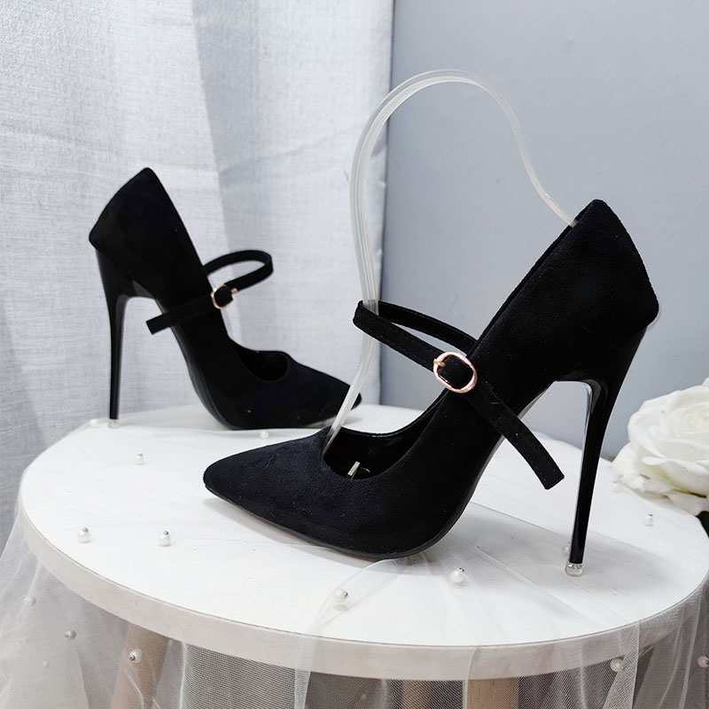 高跟鞋单鞋浅口细跟超大码一字扣