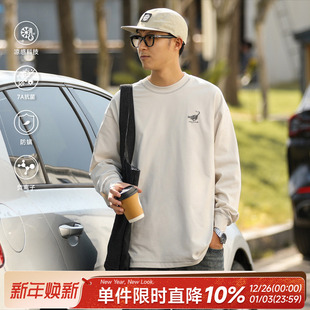 250g嘿马七作日系复古春秋动感小猫印花长袖 T恤男休闲宽松上衣潮