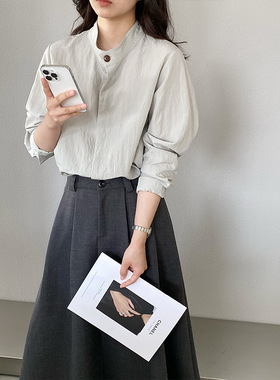 江左 小众设计 复古肌理感灰绿色天丝衬衫新款春季新款上衣 6506