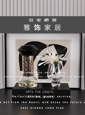 现代摆件书架展柜厅装饰品