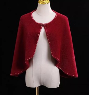 钉珠中国风新娘结婚礼服外搭配旗袍的毛披肩婚纱斗篷秋冬季纯色红