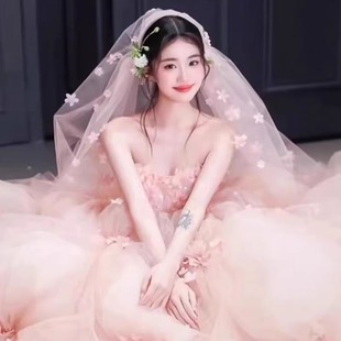 花神森系花朵头纱粉色花瓣新娘婚礼婚纱摄影拍照道具蓬蓬纱高级感