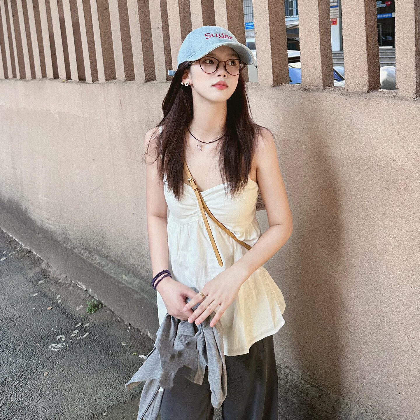 2026新款韩系巨好看白色吊带背心女夏季外穿绝美无袖上衣两件套装
