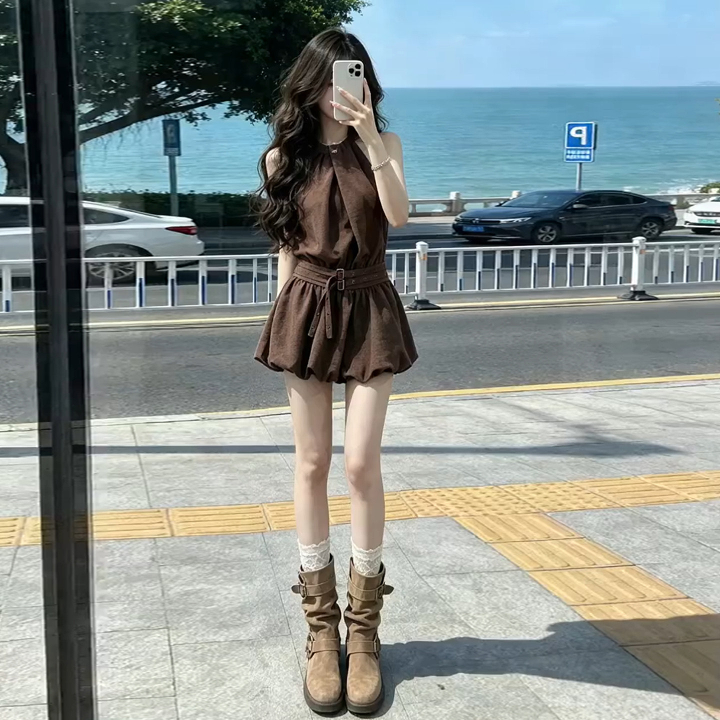 韩系纯欲老钱风无袖挂脖收腰连衣裙子夏季流行高级感轻奢裙子短裙