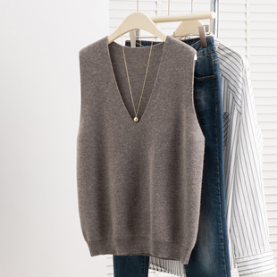纯羊毛马甲V领女款2025新款春秋装针织宽松外搭纯色毛衣坎肩背心