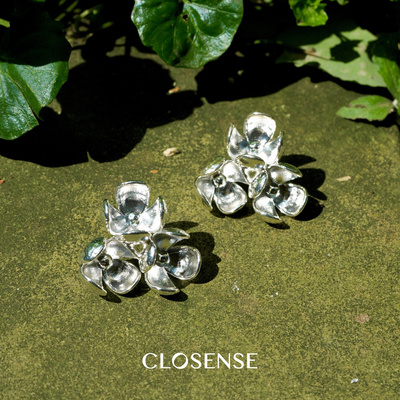 CLOSENSE『野花簇』原创设计手作银色花朵耳饰高级感氛围穿搭耳夹