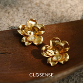 CLOSENSE 双生 原创复古艺术感素金花朵耳饰秋冬氛围新年金耳夹
