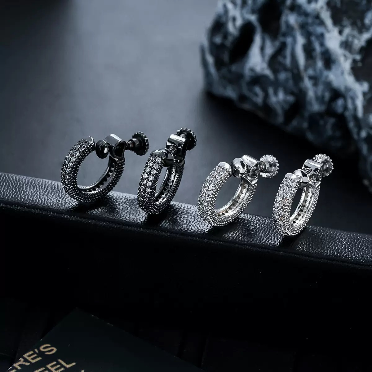 满天星无耳洞耳夹男高级感轻奢冷淡风精致免打孔耳环女耳钉假耳钉