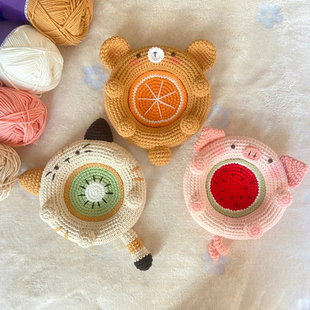 DIY手工小猫手机支架毛线编织材料包动物水果杯垫隔热垫桌面礼物