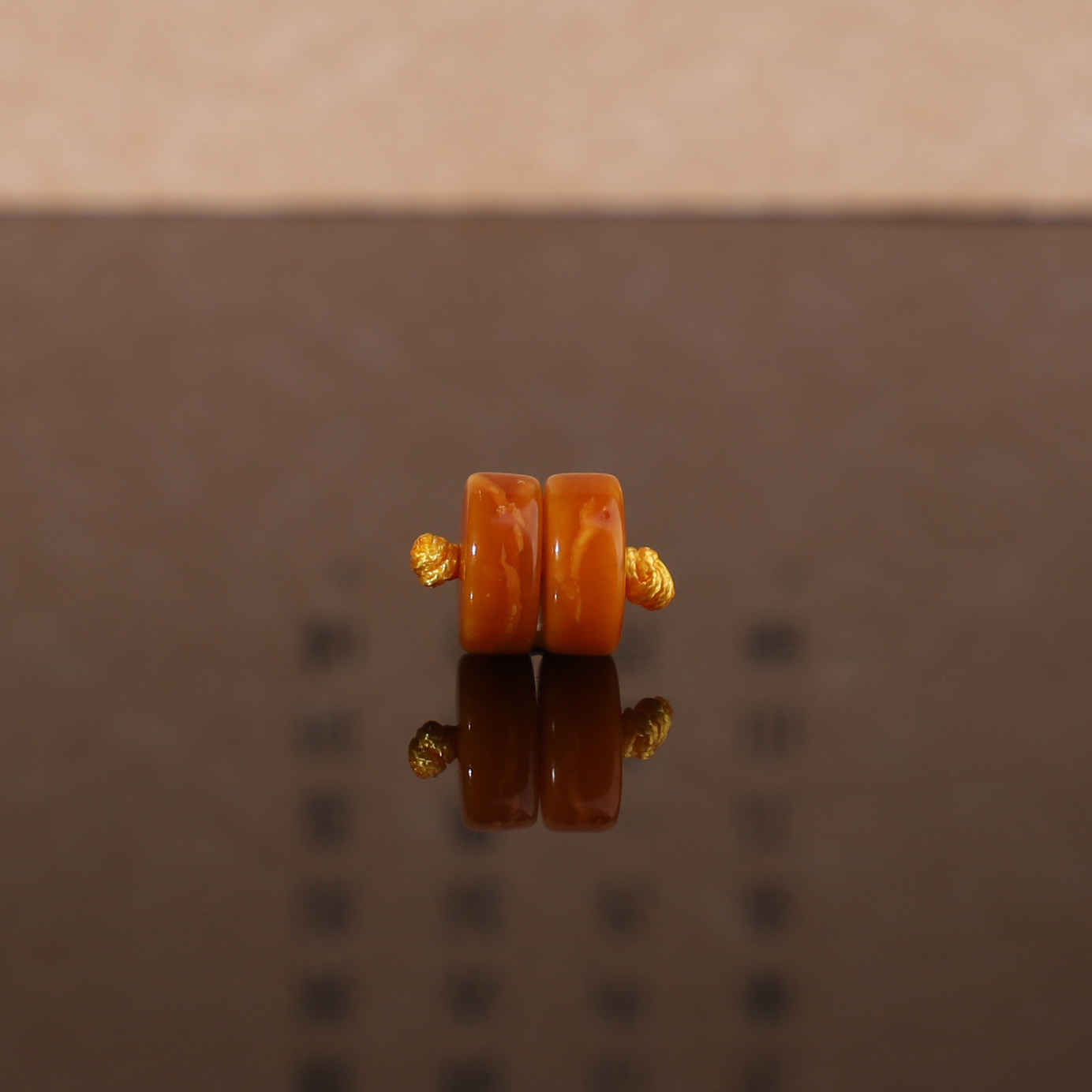 俄料老蜜蜡古董蜜蜡直切隔片对珠8.2*3.6mm 精品垫片手链配珠 G58
