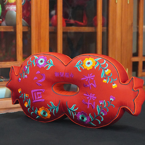 石榴耳枕家居睡眠用品