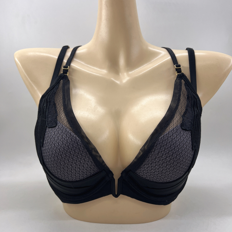 黛安芬性感蕾丝刺绣深V美背