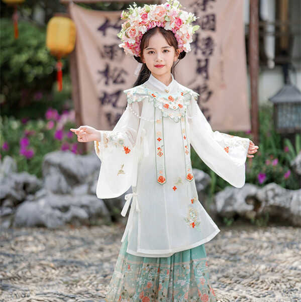 2024新款女童汉服国风飘逸裙子明制超仙簪花唐装高端古装儿童套装